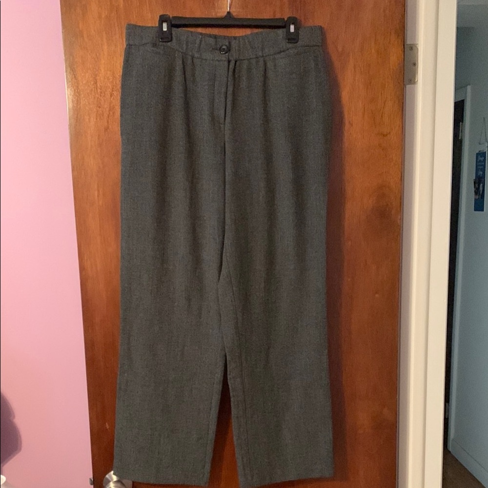 Briggs New York Women's Gray Dress Pants